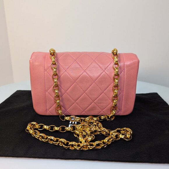 Chanel Vintage Mini Diana Pink Rectangular Flap Bag - Picture 3 of 14